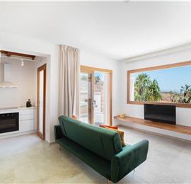 3 bedroom villa with pool near Castellamarre del Golfo, sleeps 5